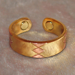 Bague de Cuivre Magnétique - Modèle 02 Bague de Cuivre Magnétique - Modèle 02