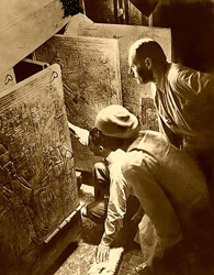 Howard Carter et l'ouverture de la Porte Scell�e