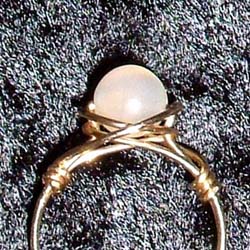 BAGUE DE PIERRE DE LUNE (Bille de pierre)
