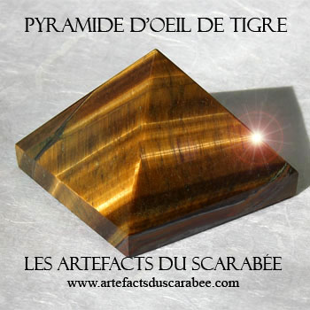 Pyramide d'Oeil de Tigre (25mm) - Protection & Désenvoûtement